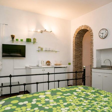 Trastevere Intimate Apartment روما المظهر الخارجي الصورة